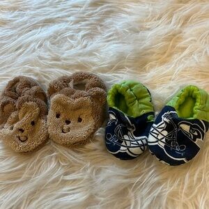 Baby booties- boys or gender neutral - Seahawks